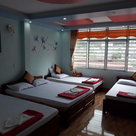 Binh Minh Hostel Донґван Екстер'єр фото